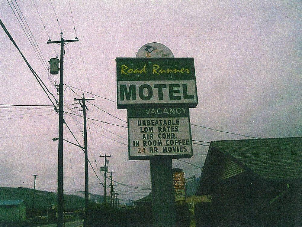 Road Runner Motel Merritt Exterior foto